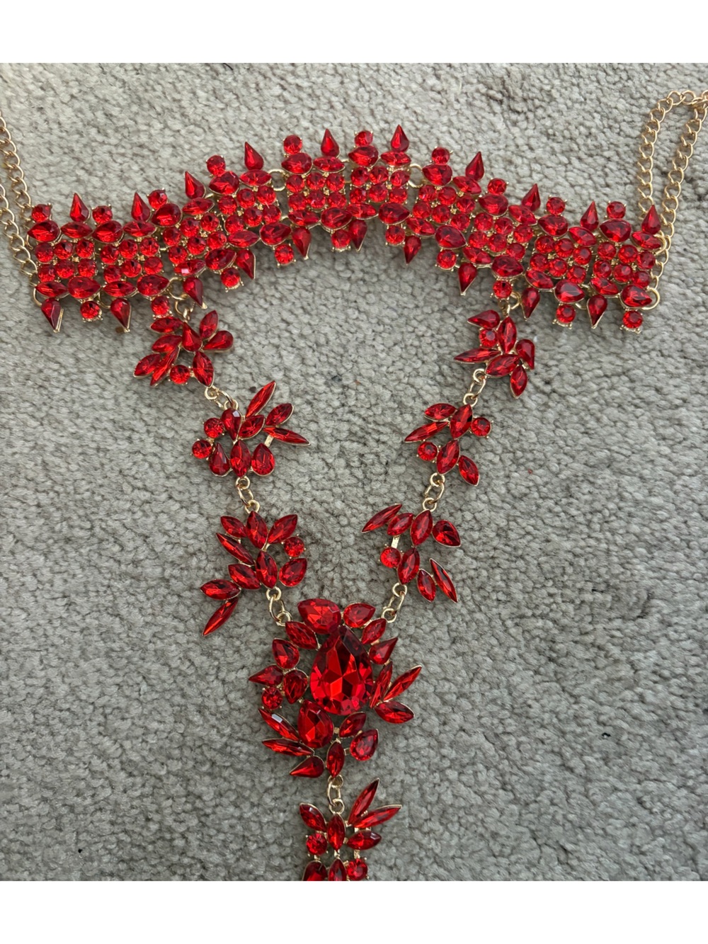 NWOT Aratta- Dramatic Red Crystal Bib Necklace with Gold-Tone Setting - Picture 9 of 16